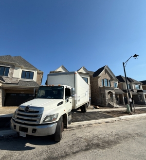 moving company trucks