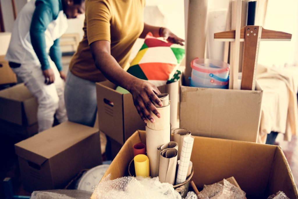 decluttering before moving