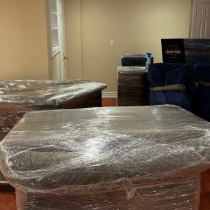 furniture padding and wrapping by moving services