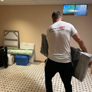 Move It Right Square affordable movers kitchener